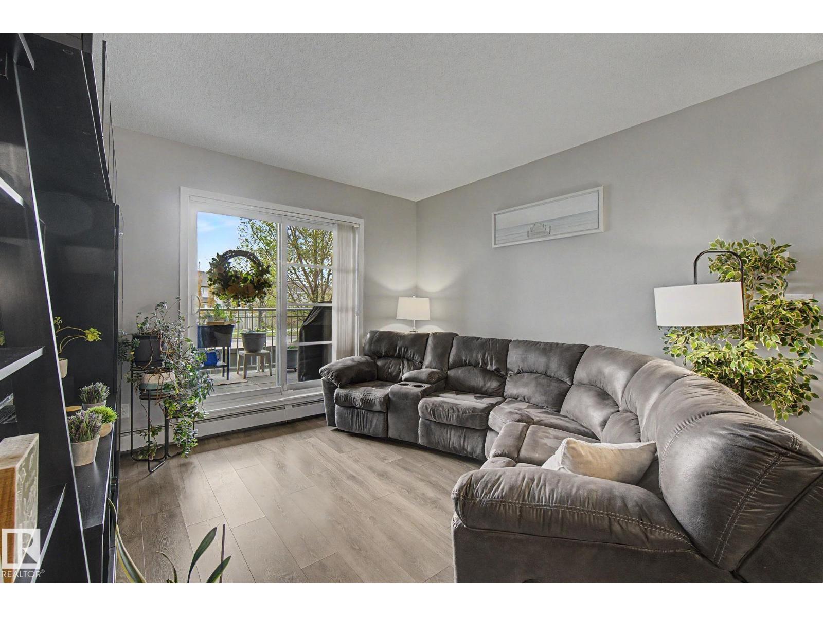 #129 503 ALBANY WY NW - 17