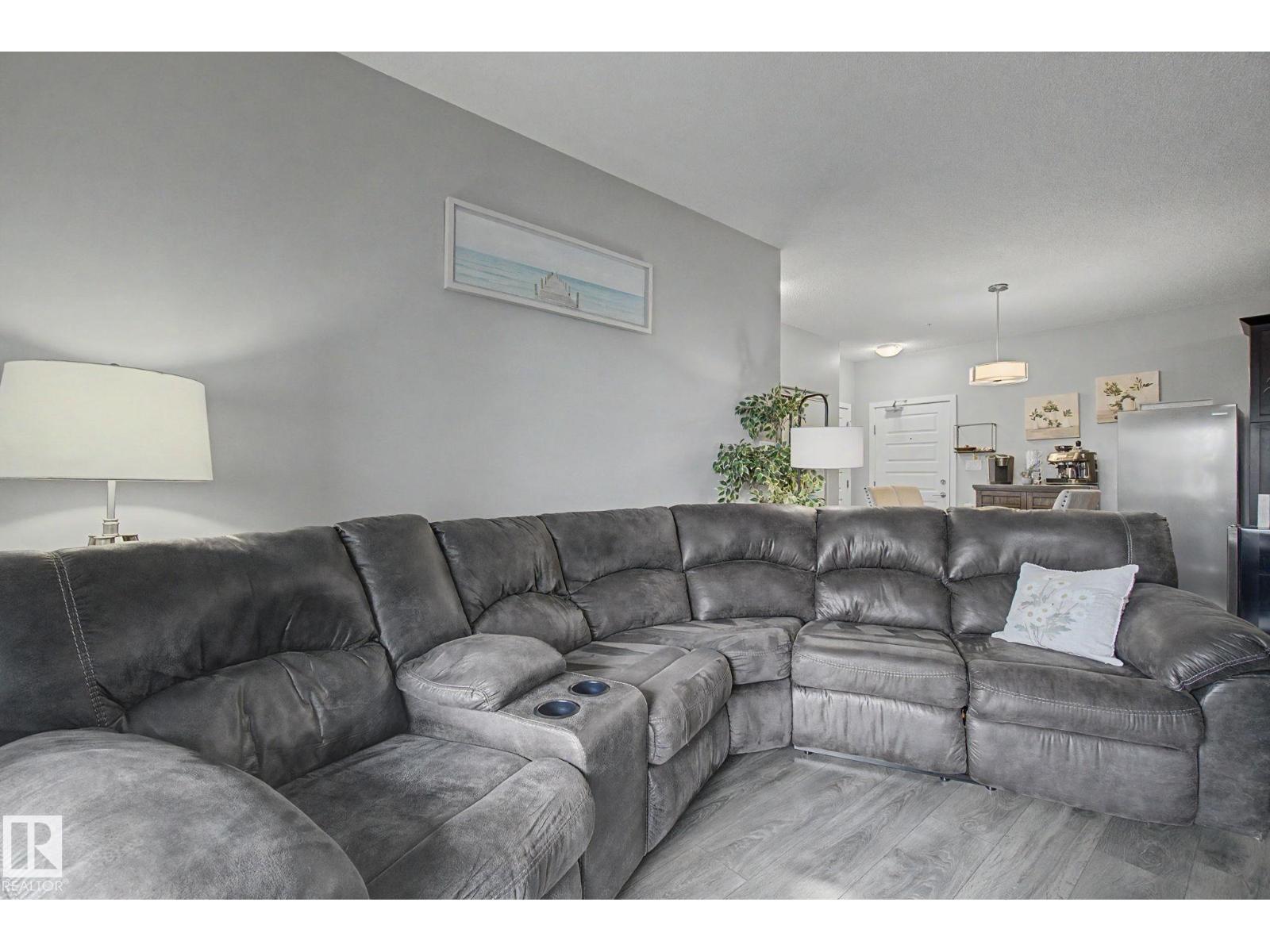 #129 503 ALBANY WY NW - 18