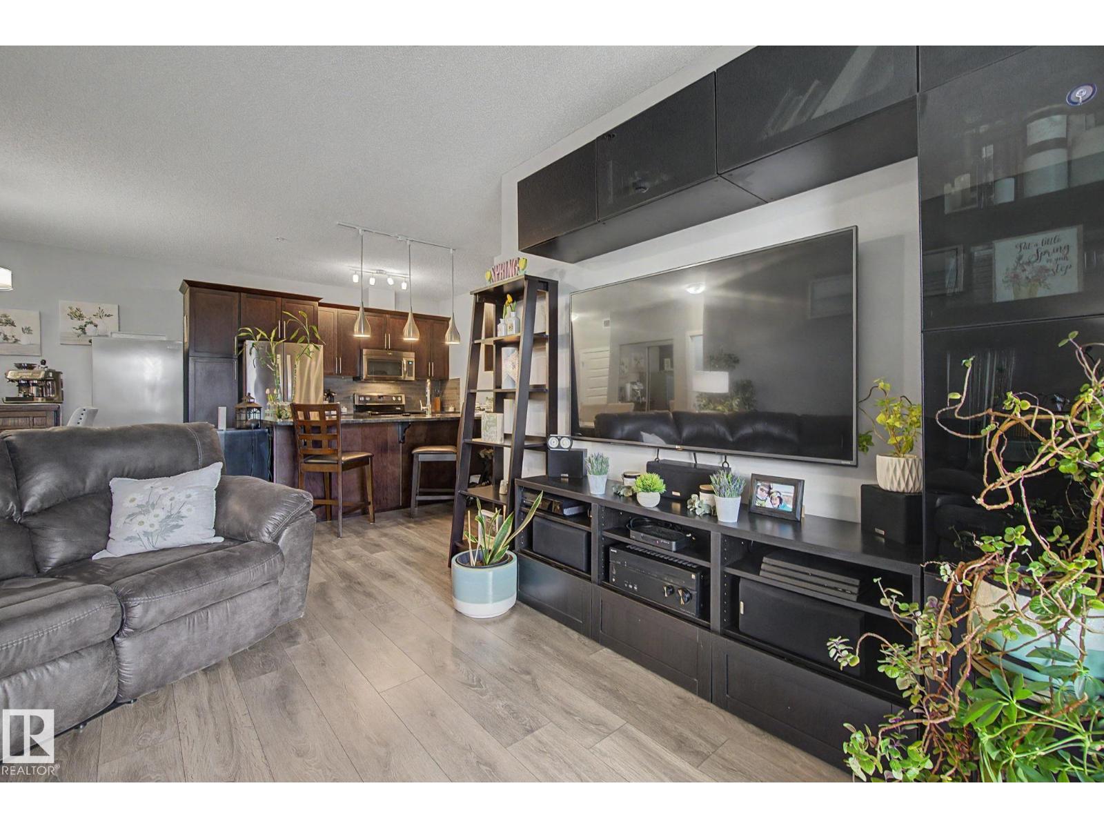 #129 503 ALBANY WY NW - 19