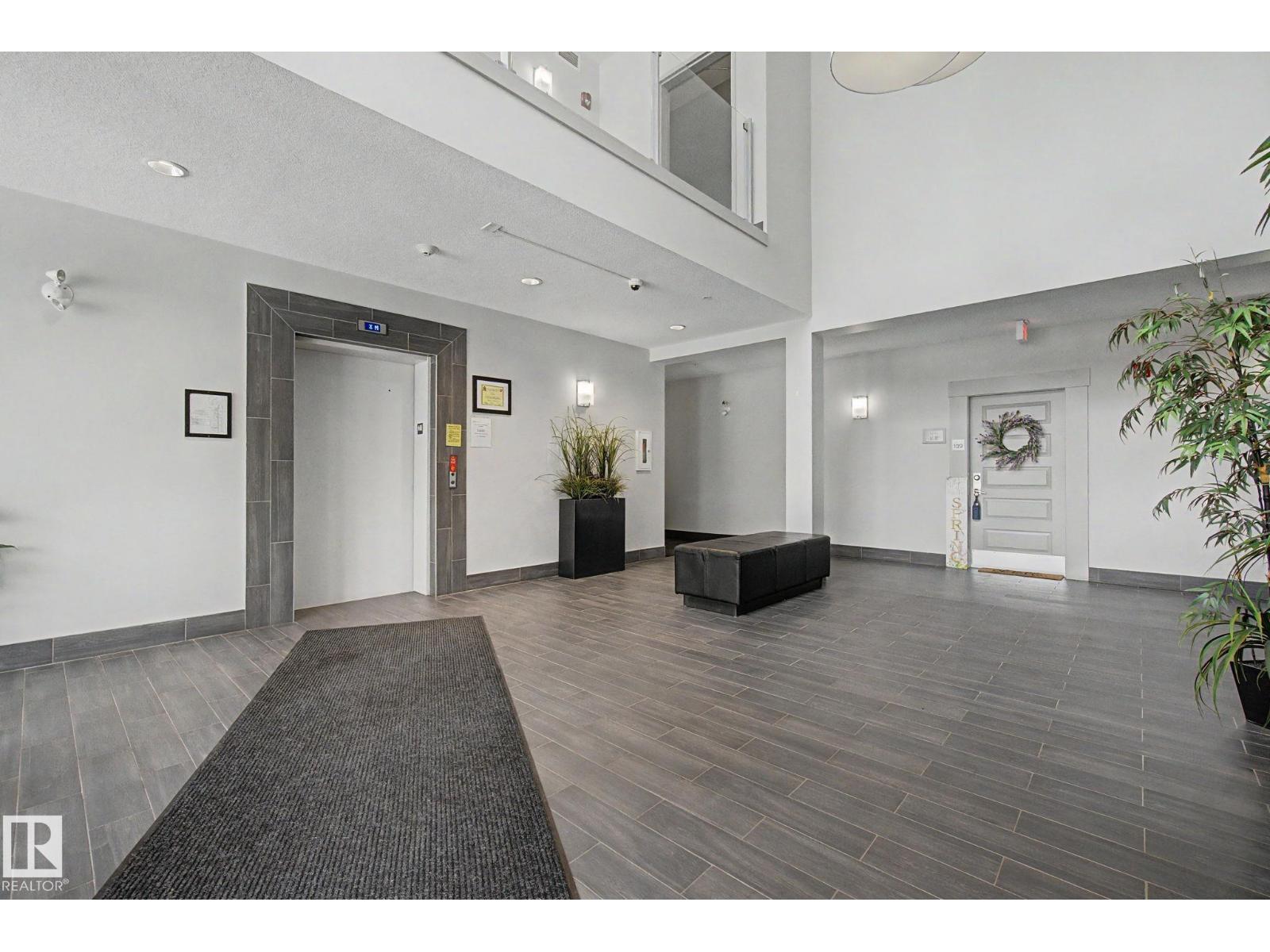#129 503 ALBANY WY NW - 45