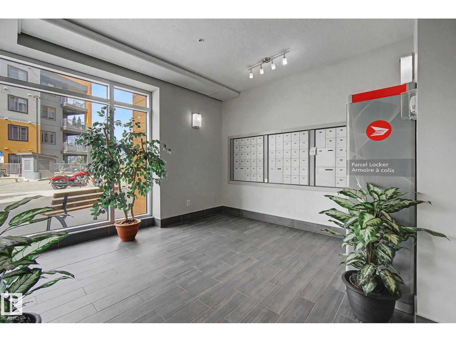 #129 503 ALBANY WY NW - 46