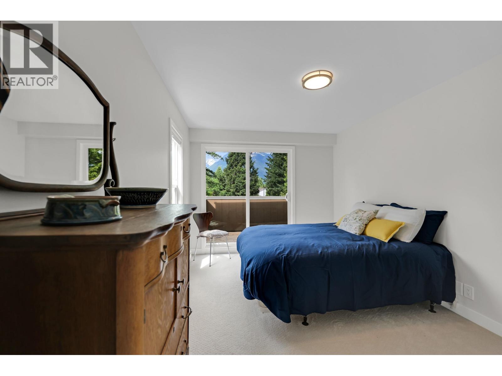 40736 PERTH DRIVE, Squamish