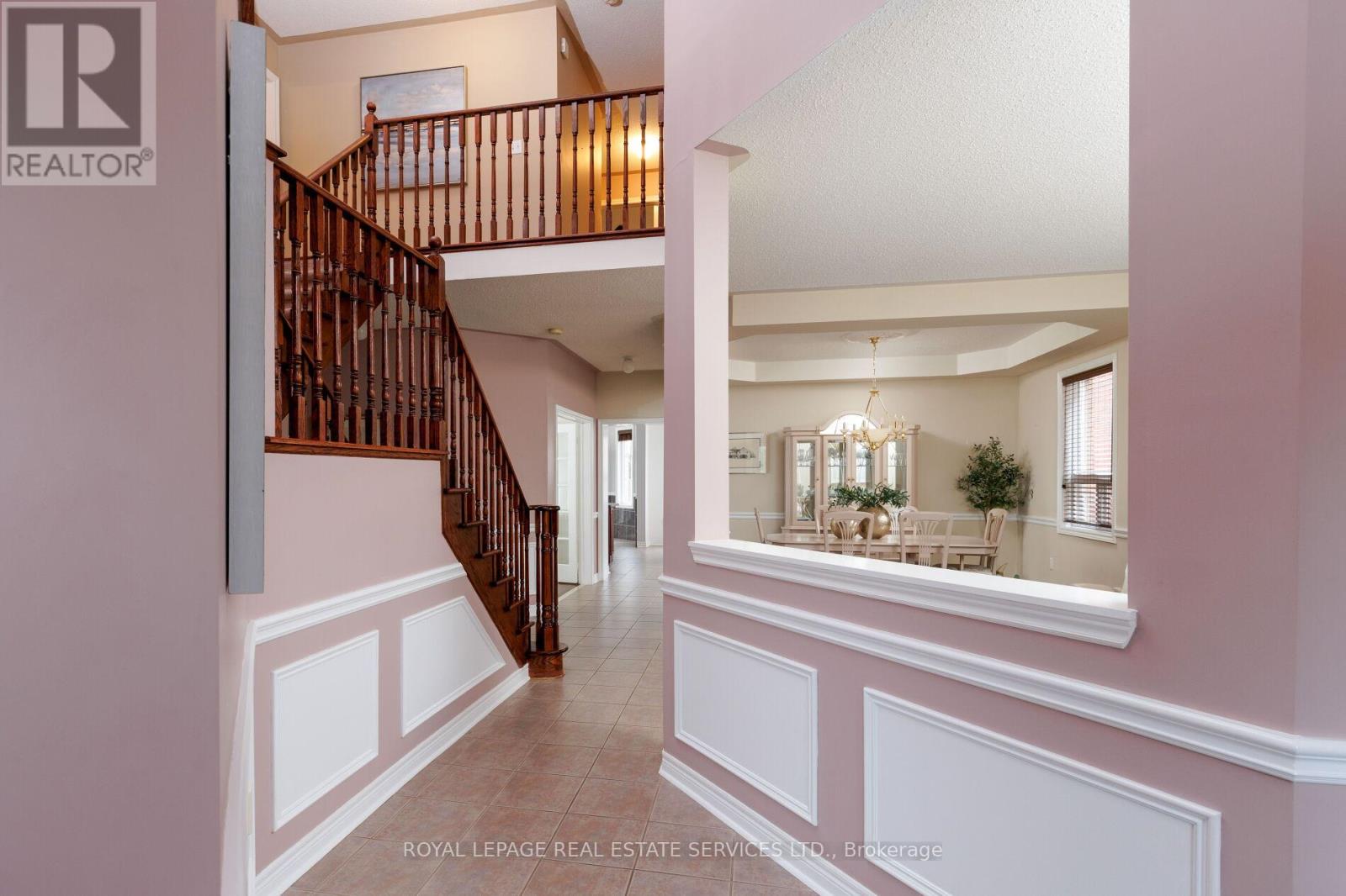 2252 FOXFIELD ROAD - 5