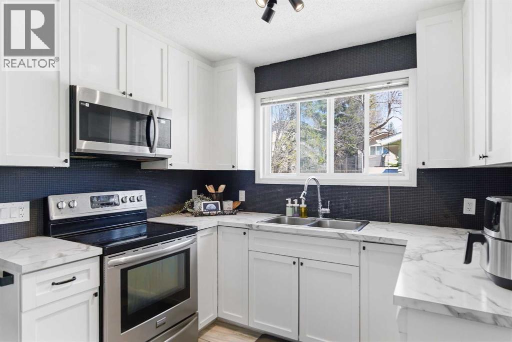 14767 Deer Ridge Drive SE - 12