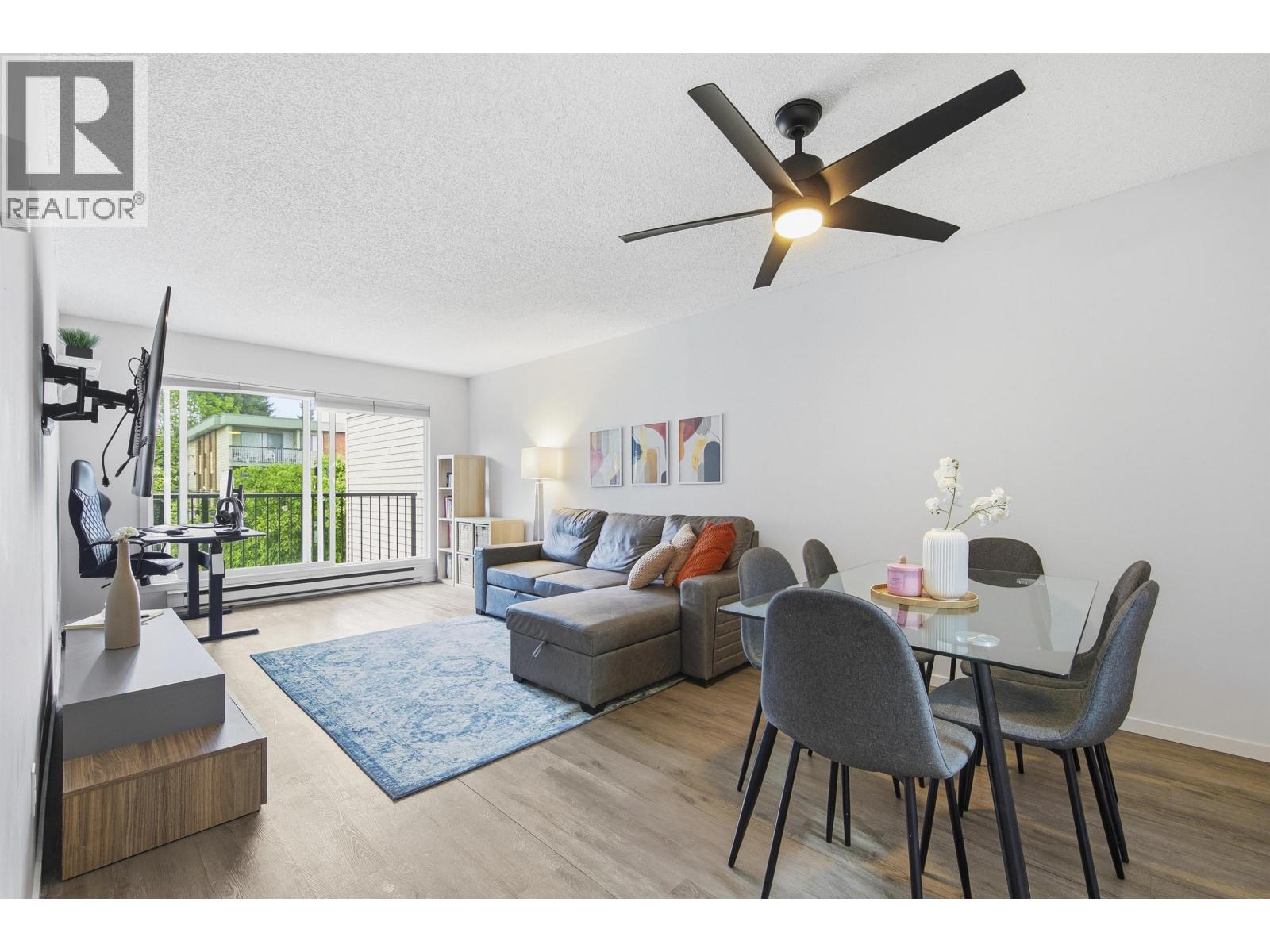 305 1050 HOWIE Avenue - main photo