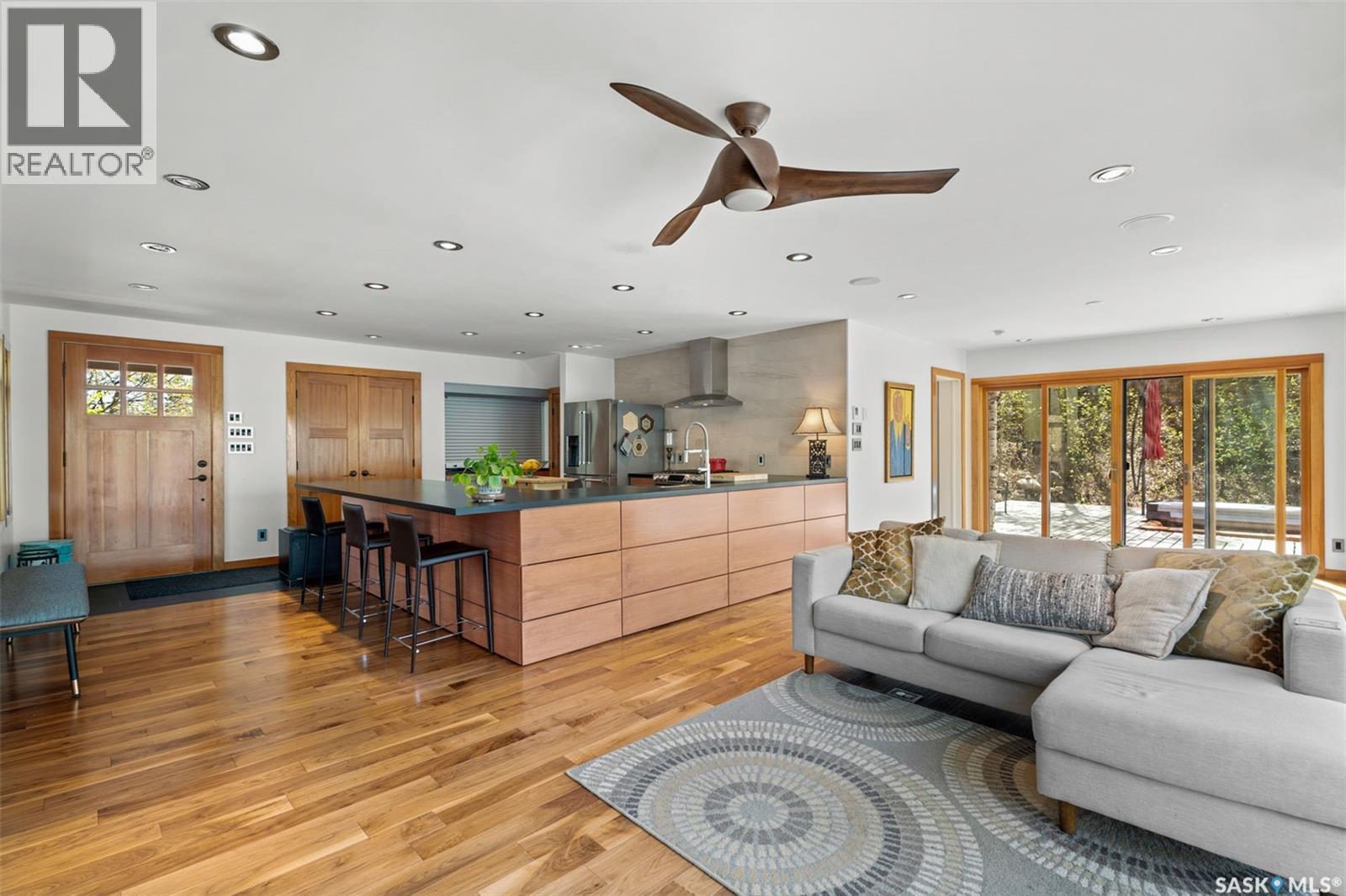 115-117 Evenson AVENUE - 10
