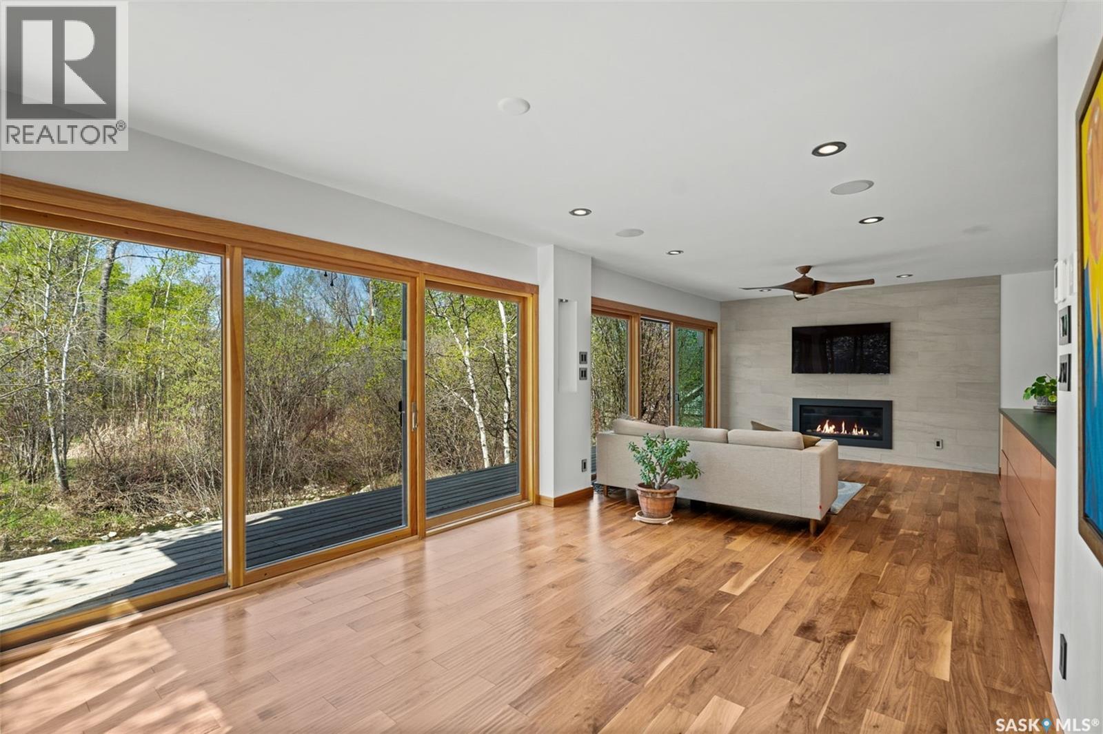 115-117 Evenson AVENUE - 11