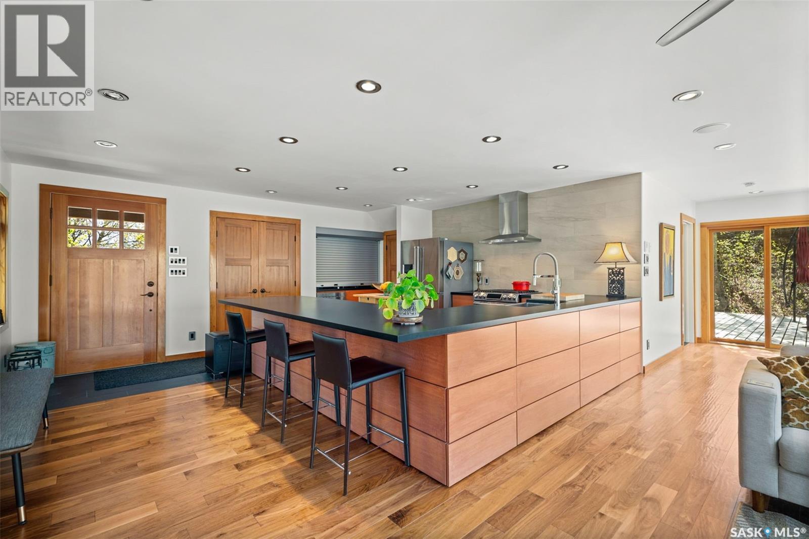 115-117 Evenson AVENUE - 6