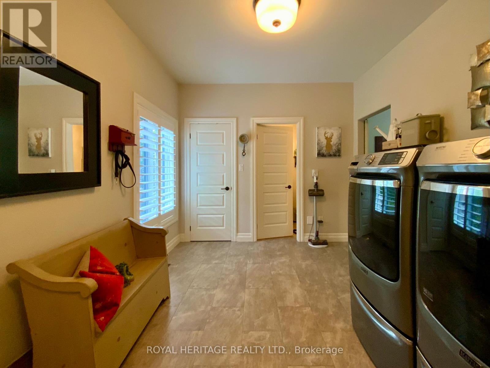 126 MITCHELL CRESCENT - 21