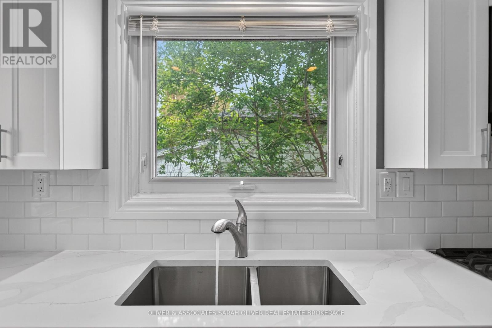24 THIRD AVENUE - 15
