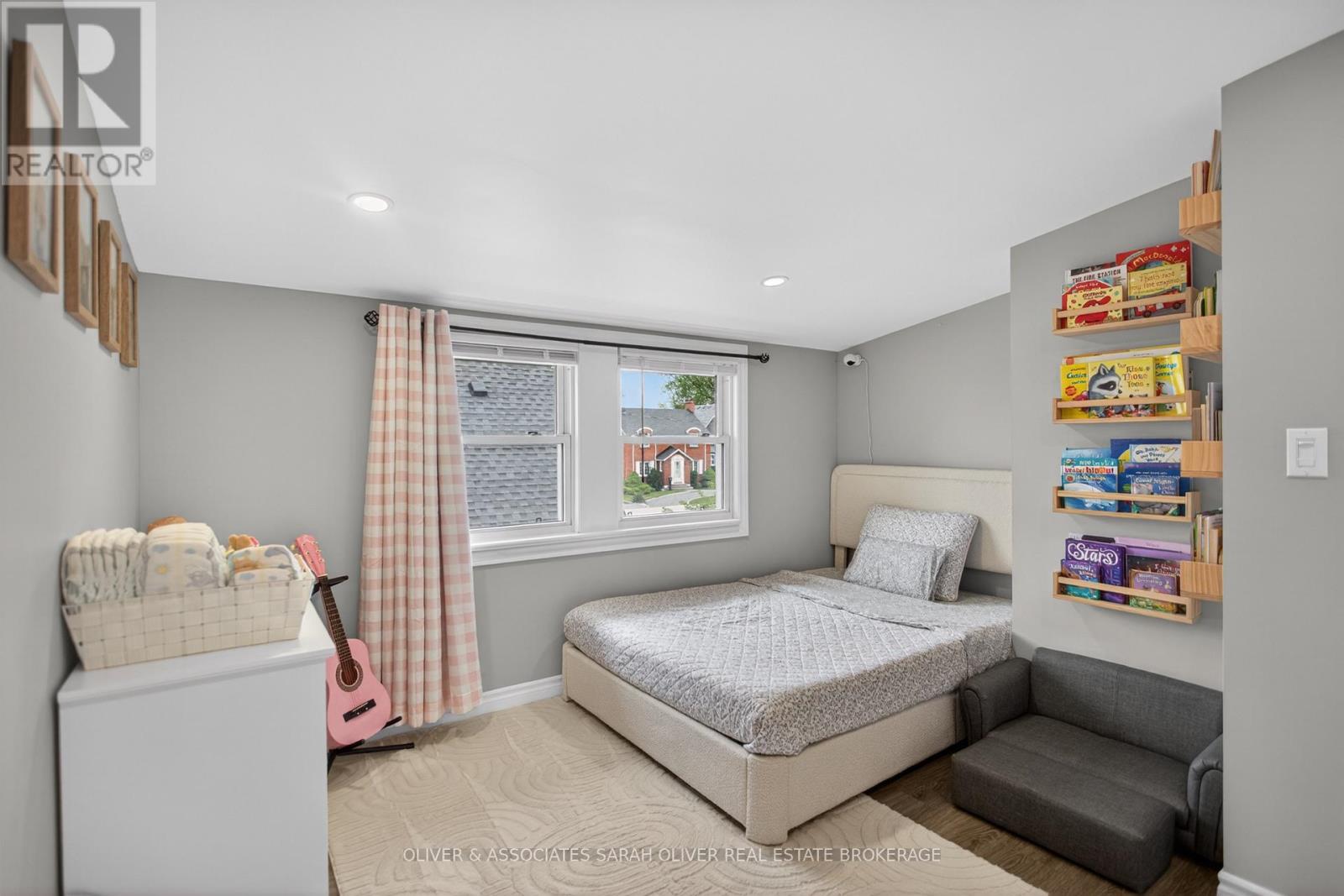 24 THIRD AVENUE - 24