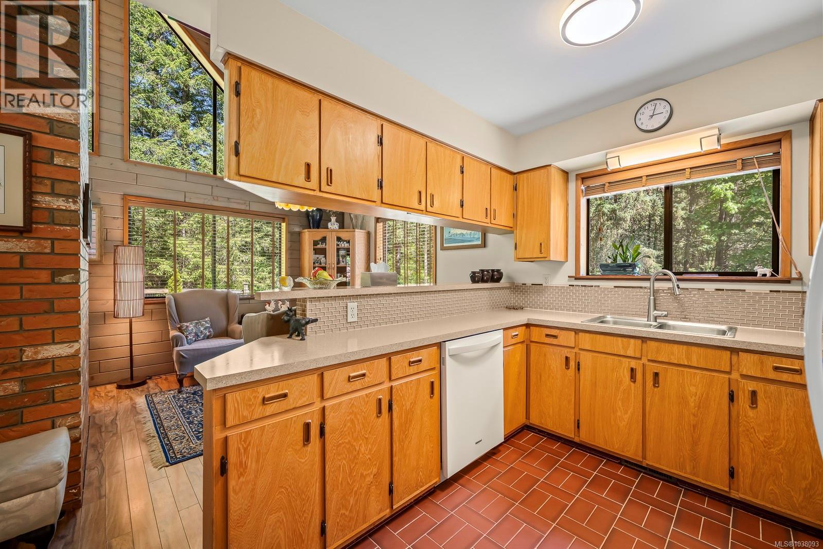5481 Langlois Rd - 7