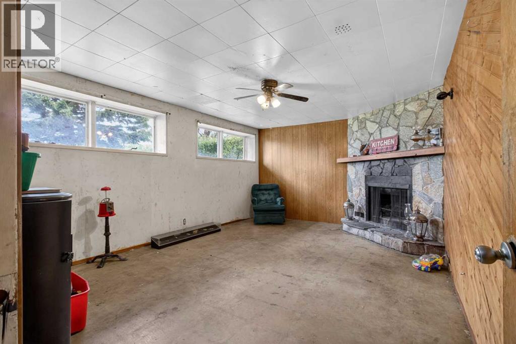 228 Van Horne Crescent NE - 18