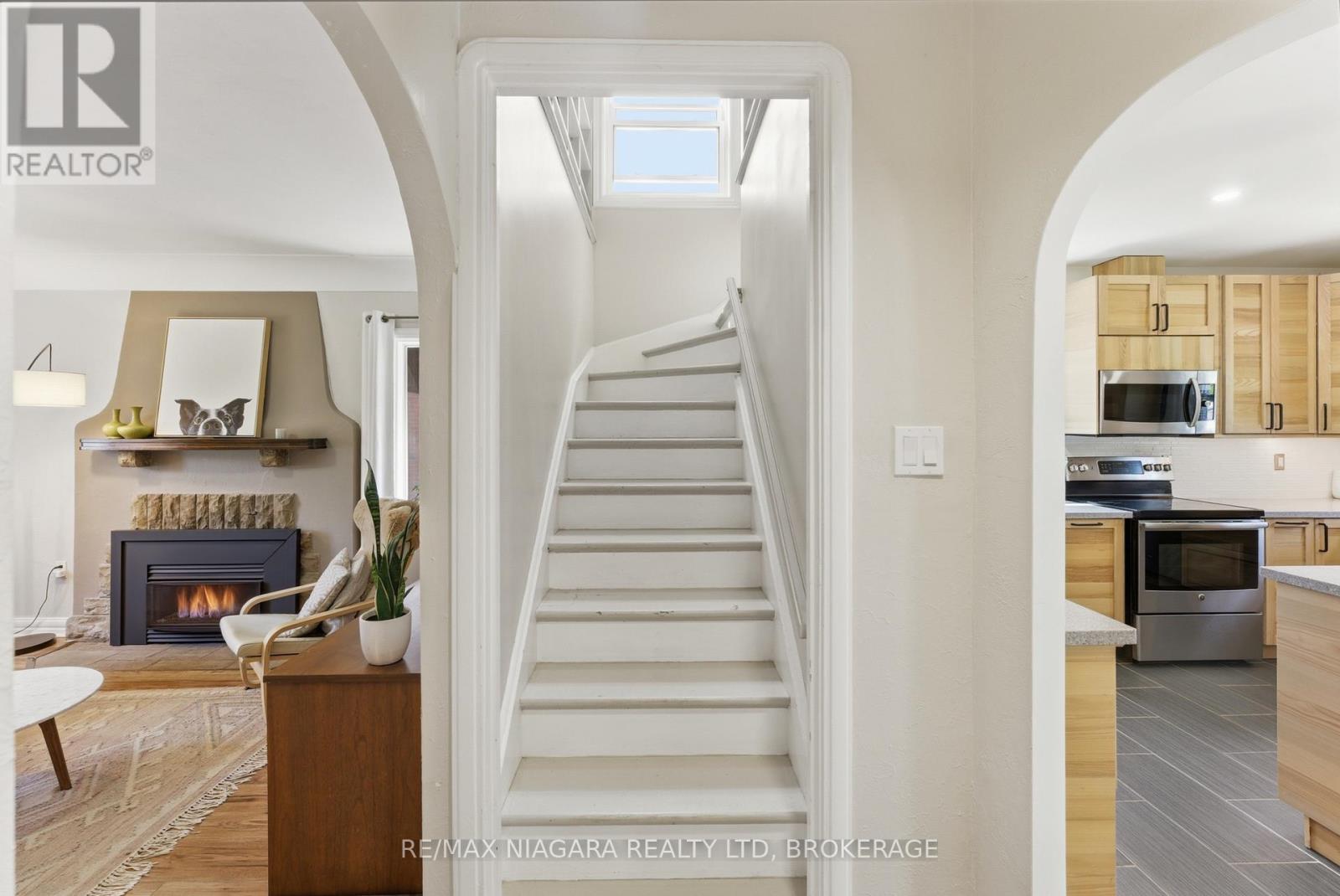 81 WOODLAND AVENUE - 15