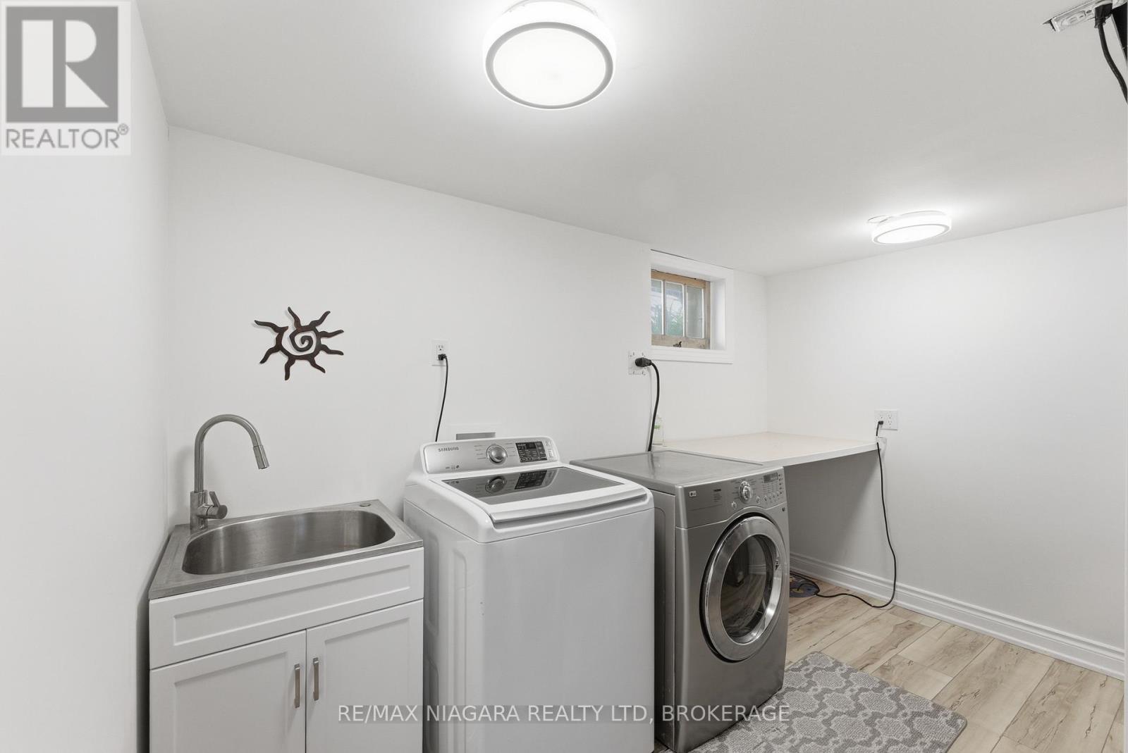 81 WOODLAND AVENUE - 27