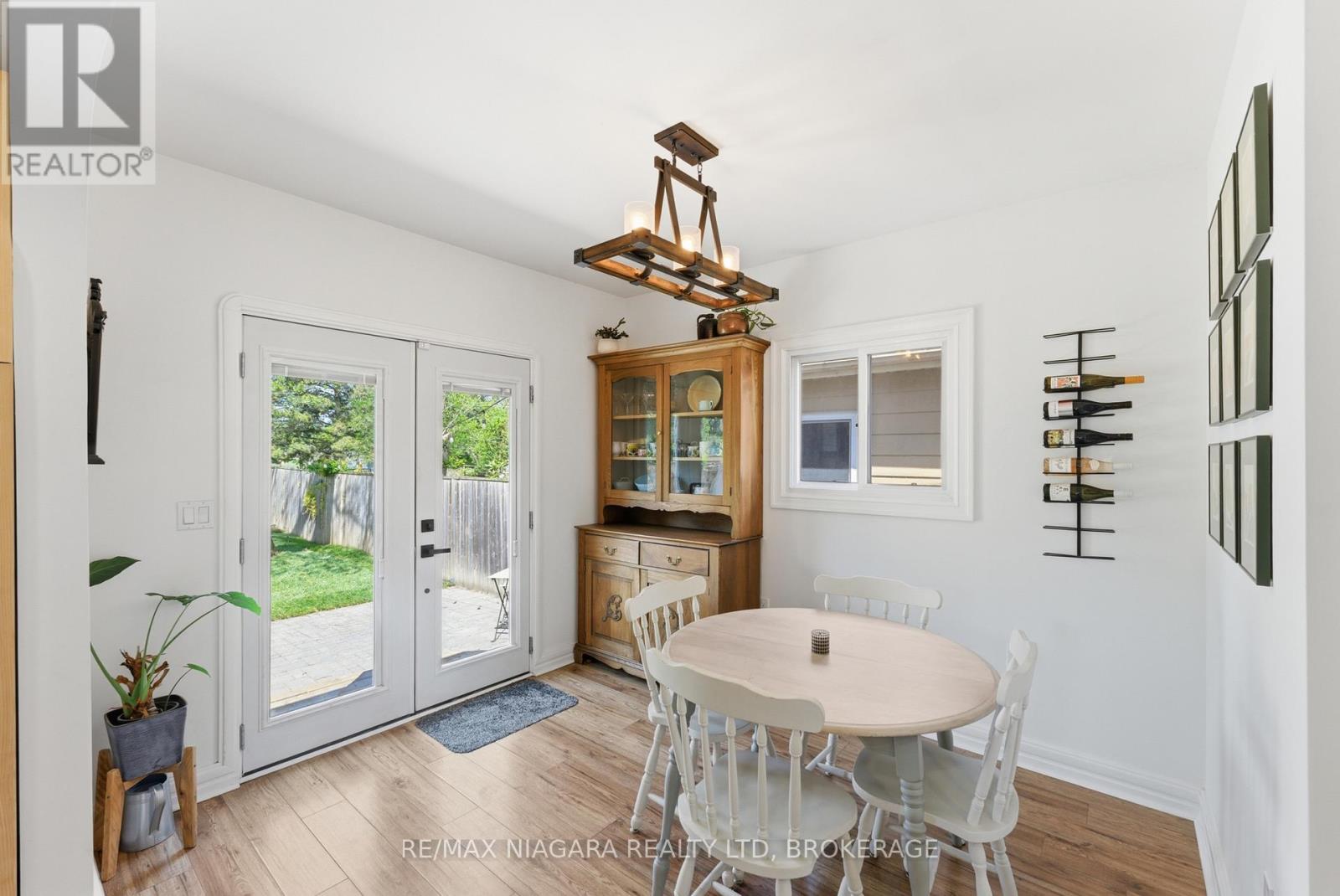 81 WOODLAND AVENUE - 7