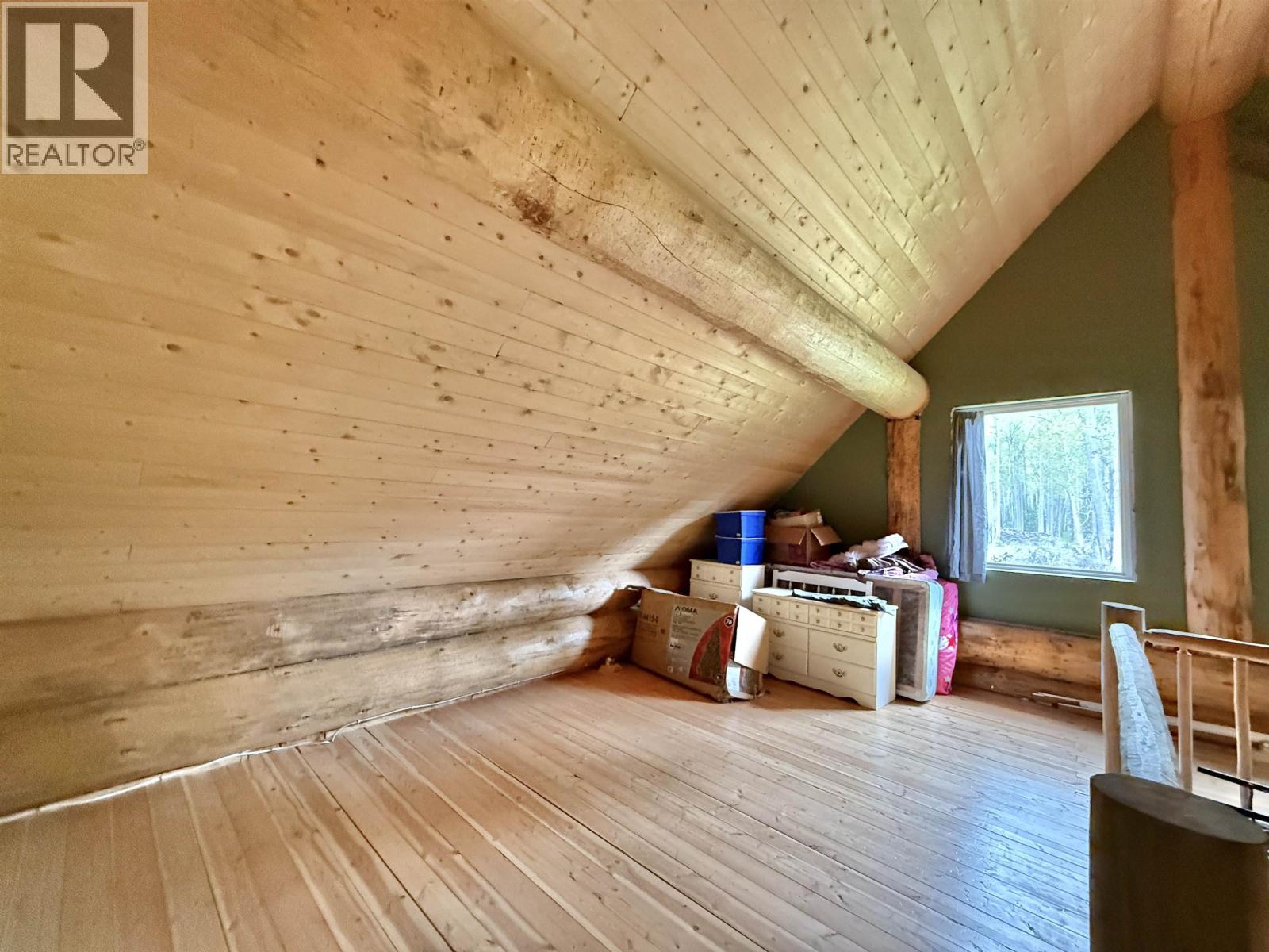 DL12435 BOWRON LAKE ROAD - 25