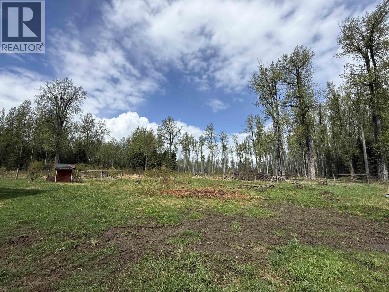DL12435 BOWRON LAKE ROAD - 36
