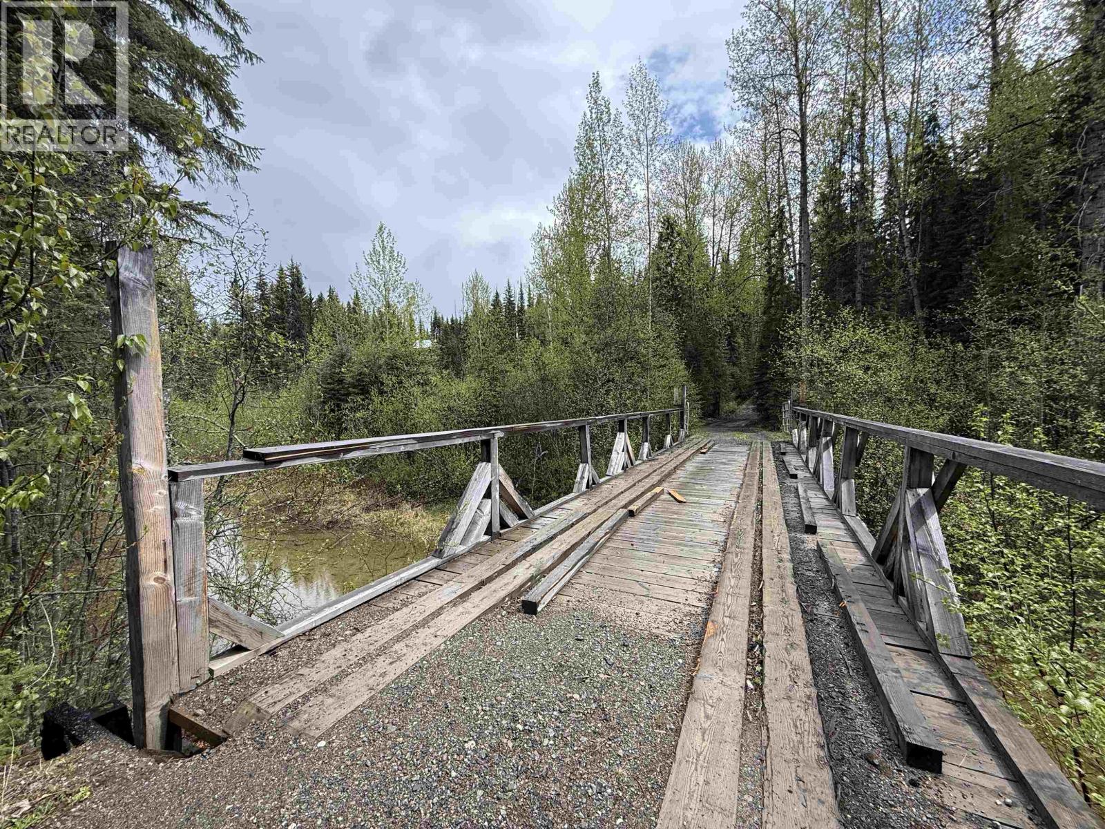 DL12435 BOWRON LAKE ROAD - 37