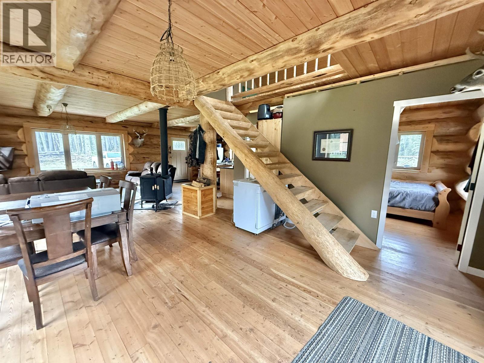 DL12435 BOWRON LAKE ROAD - 6
