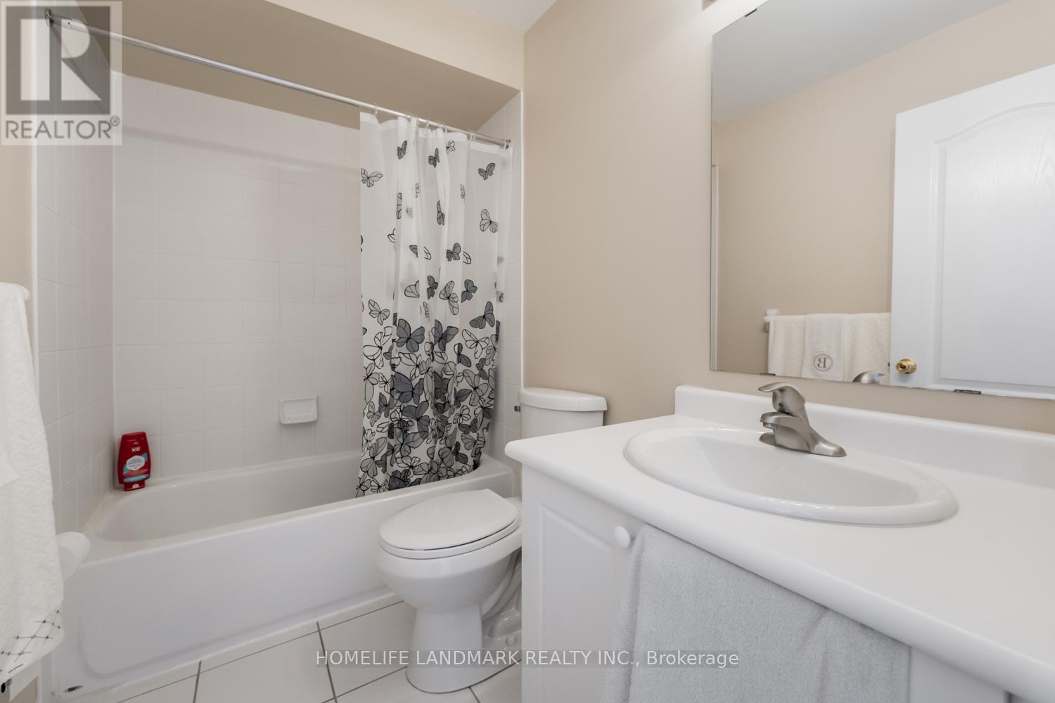 #28 4950 ALBINA WAY - 20