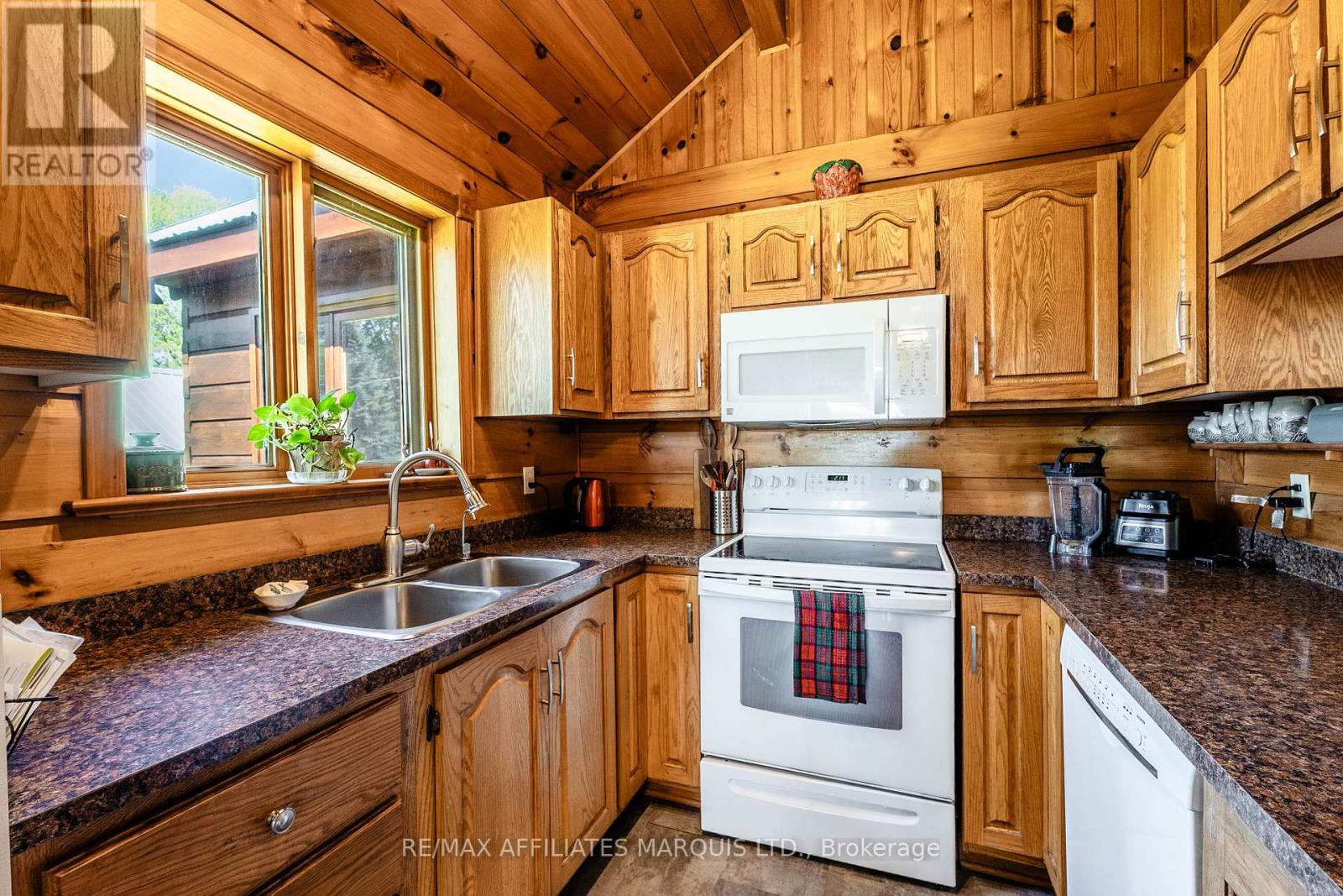 6571 TREE HAVEN ROAD - 15