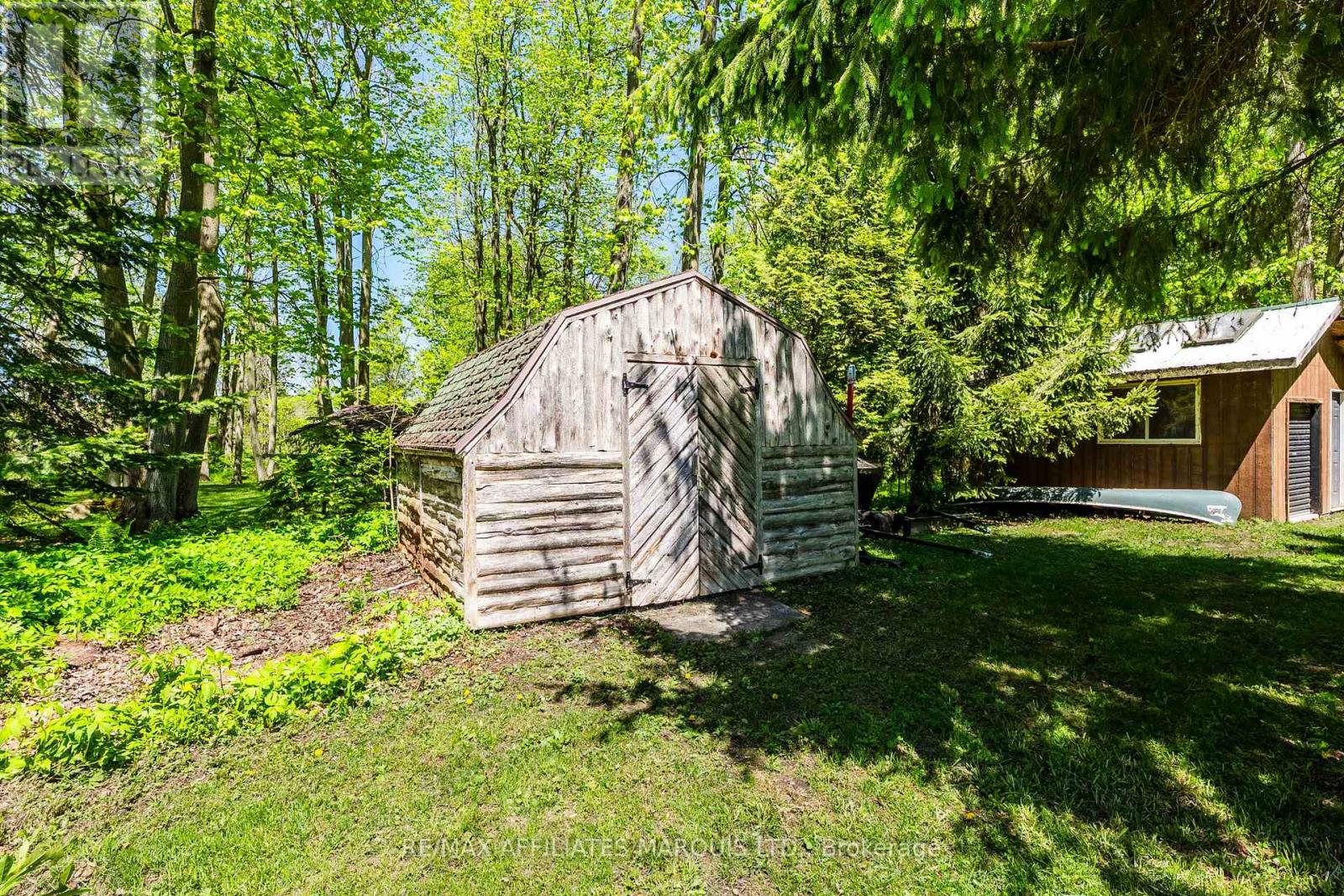 6571 TREE HAVEN ROAD - 43