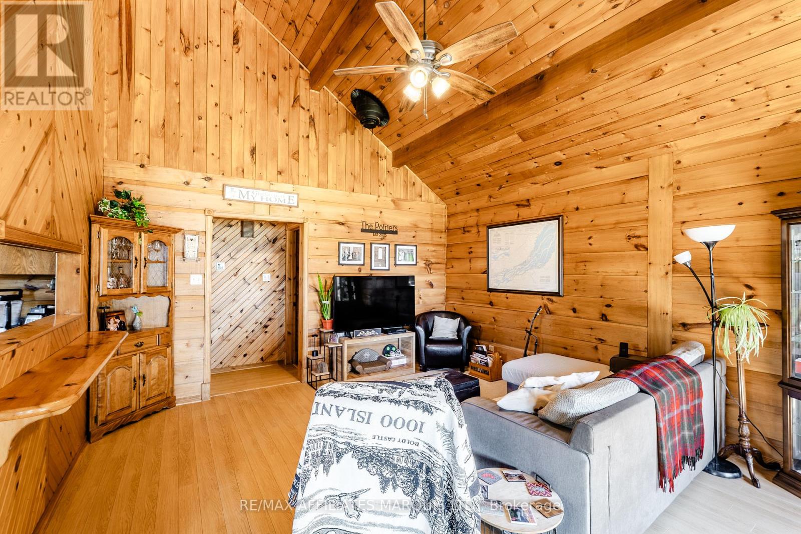 6571 TREE HAVEN ROAD - 8