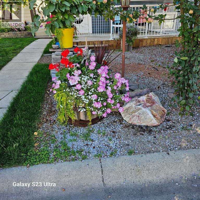 131 Woodglen Way SW - 32