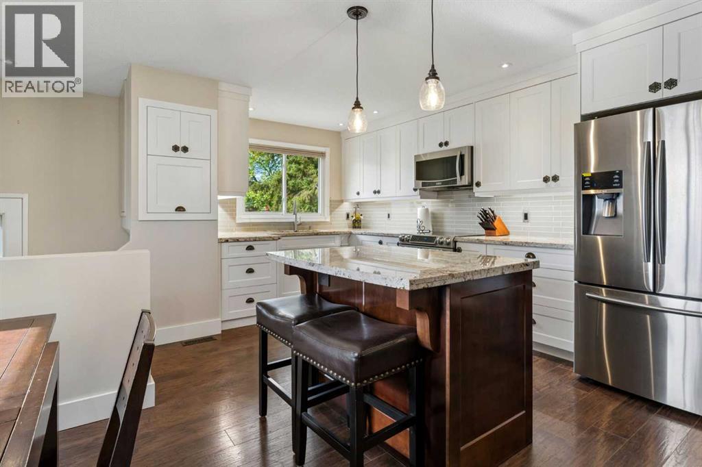6751 34 Avenue NE - 9