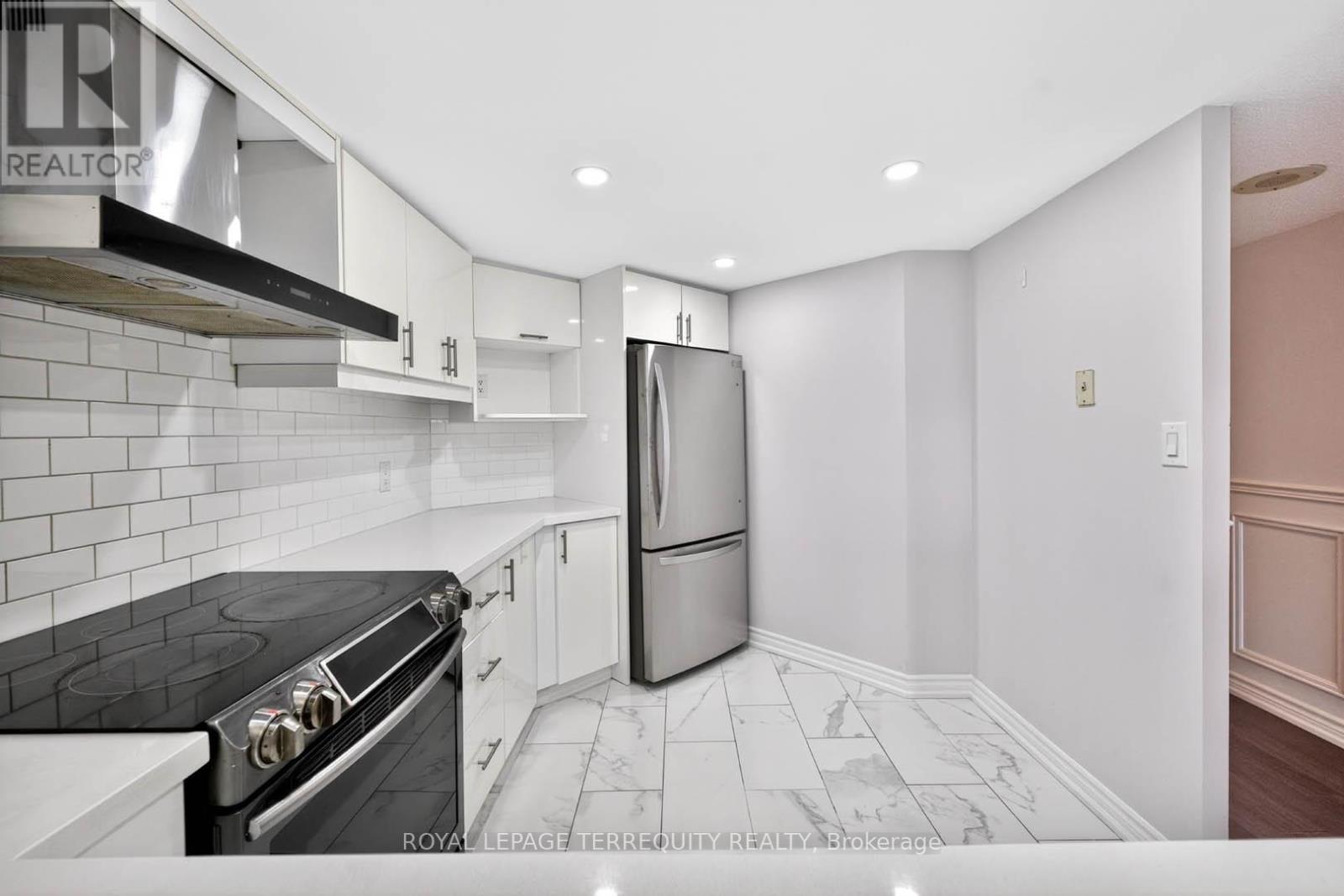#1805 10 KENNETH AVENUE - 16