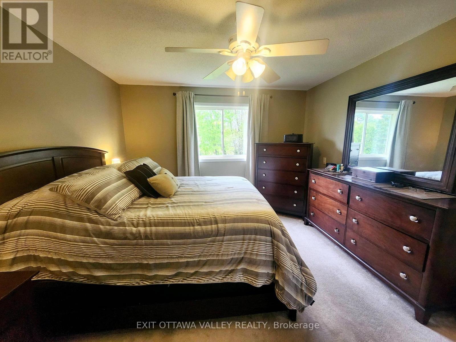 2943 B LINE ROAD - 16