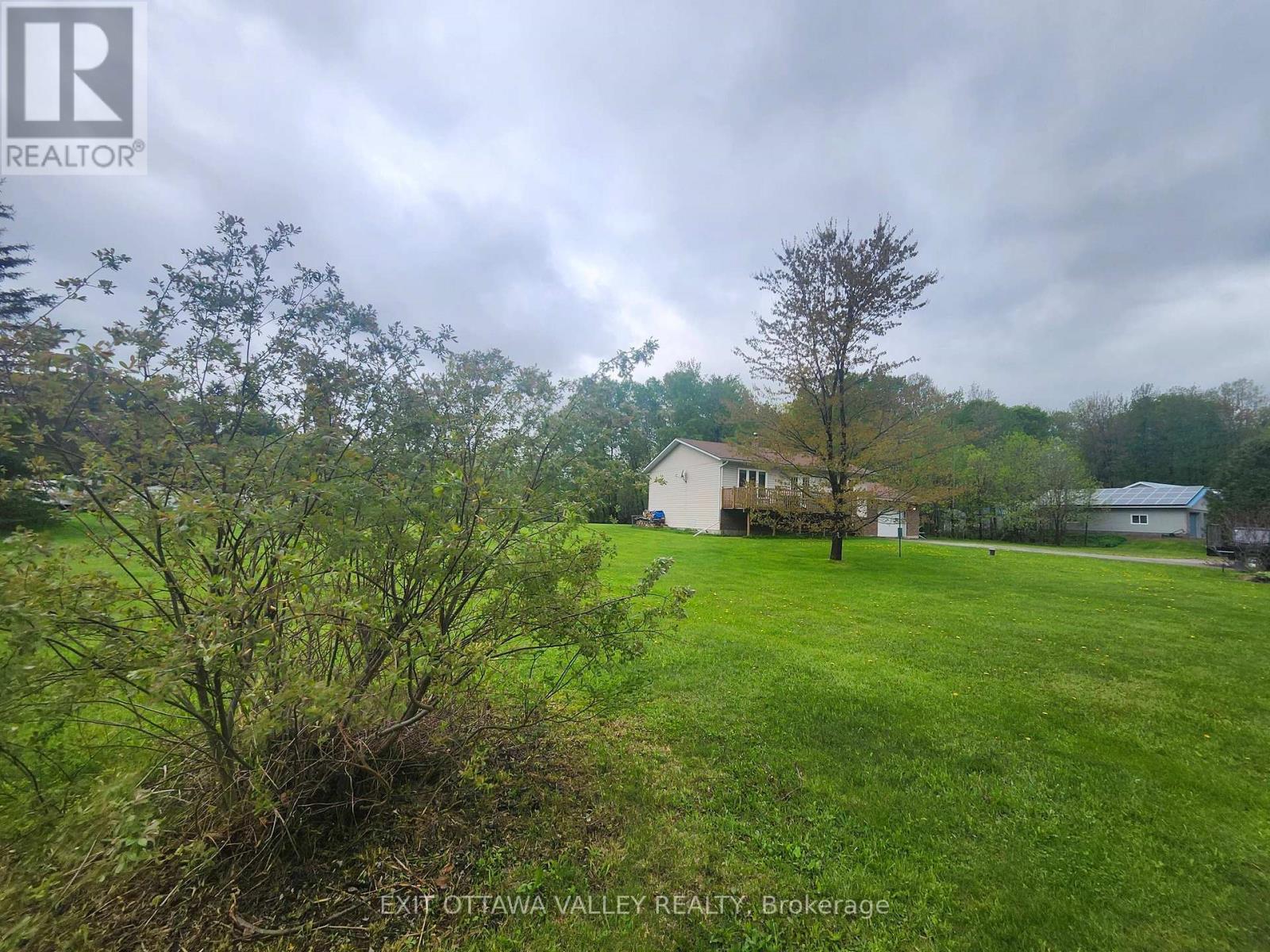 2943 B LINE ROAD - 38