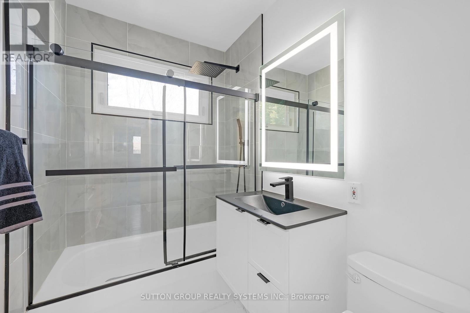 134 SUSSEX STREET - 9