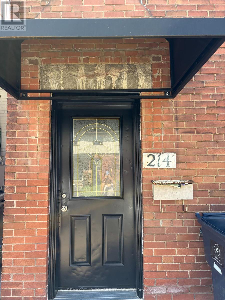 Listing photo of 214 EARLSCOURT AVENUE