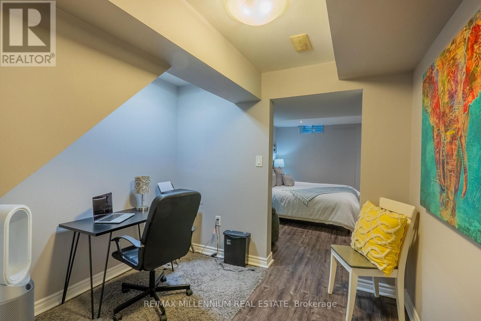 #11 230 MEADOWBROOK DRIVE - 18
