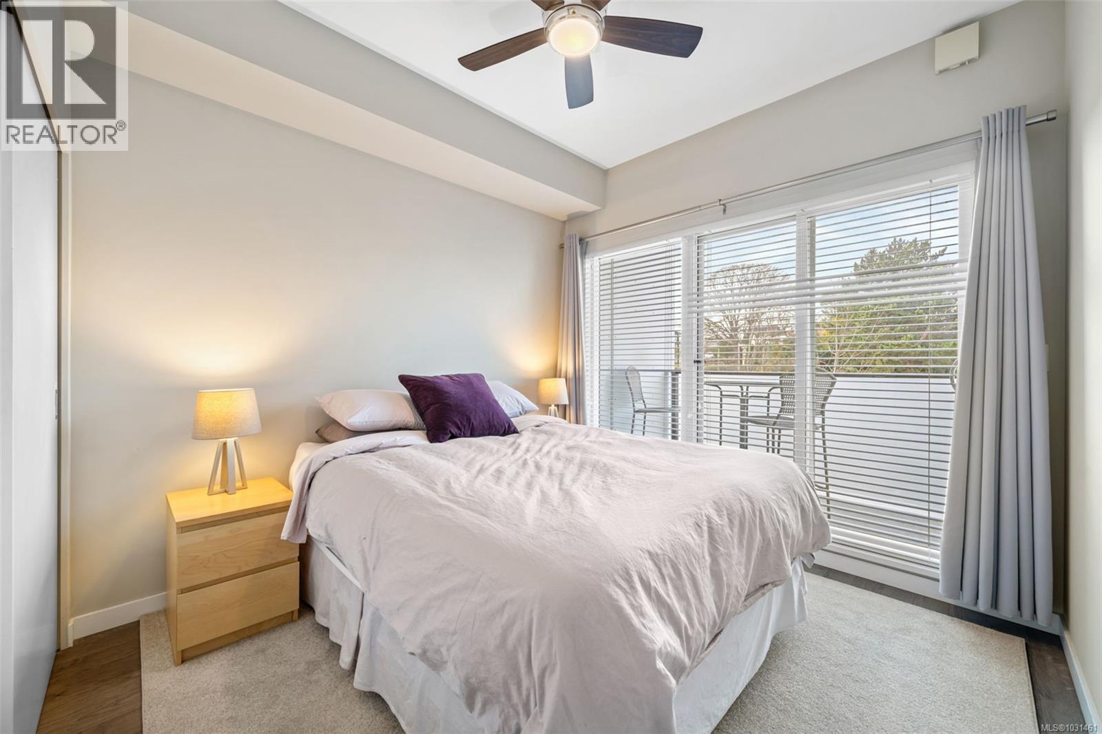 404 767 Tyee Road, Victoria