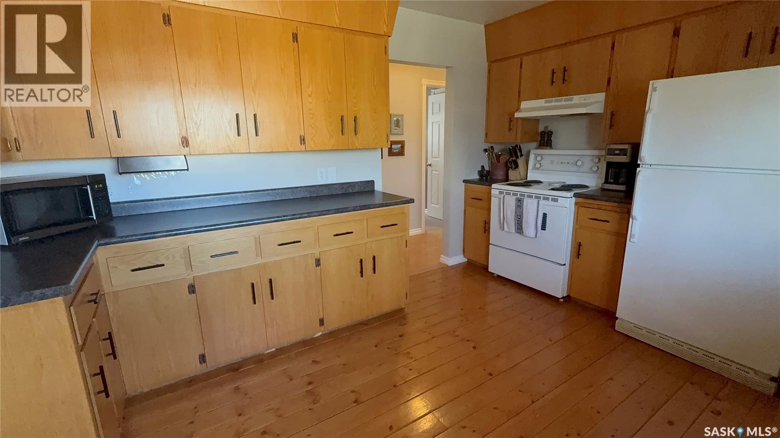 1009 First STREET - photo 5