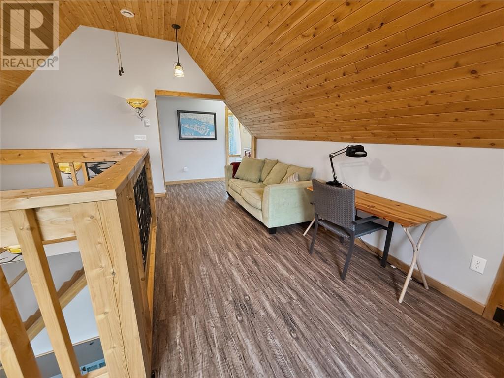 710 Ice Lake Drive - 33