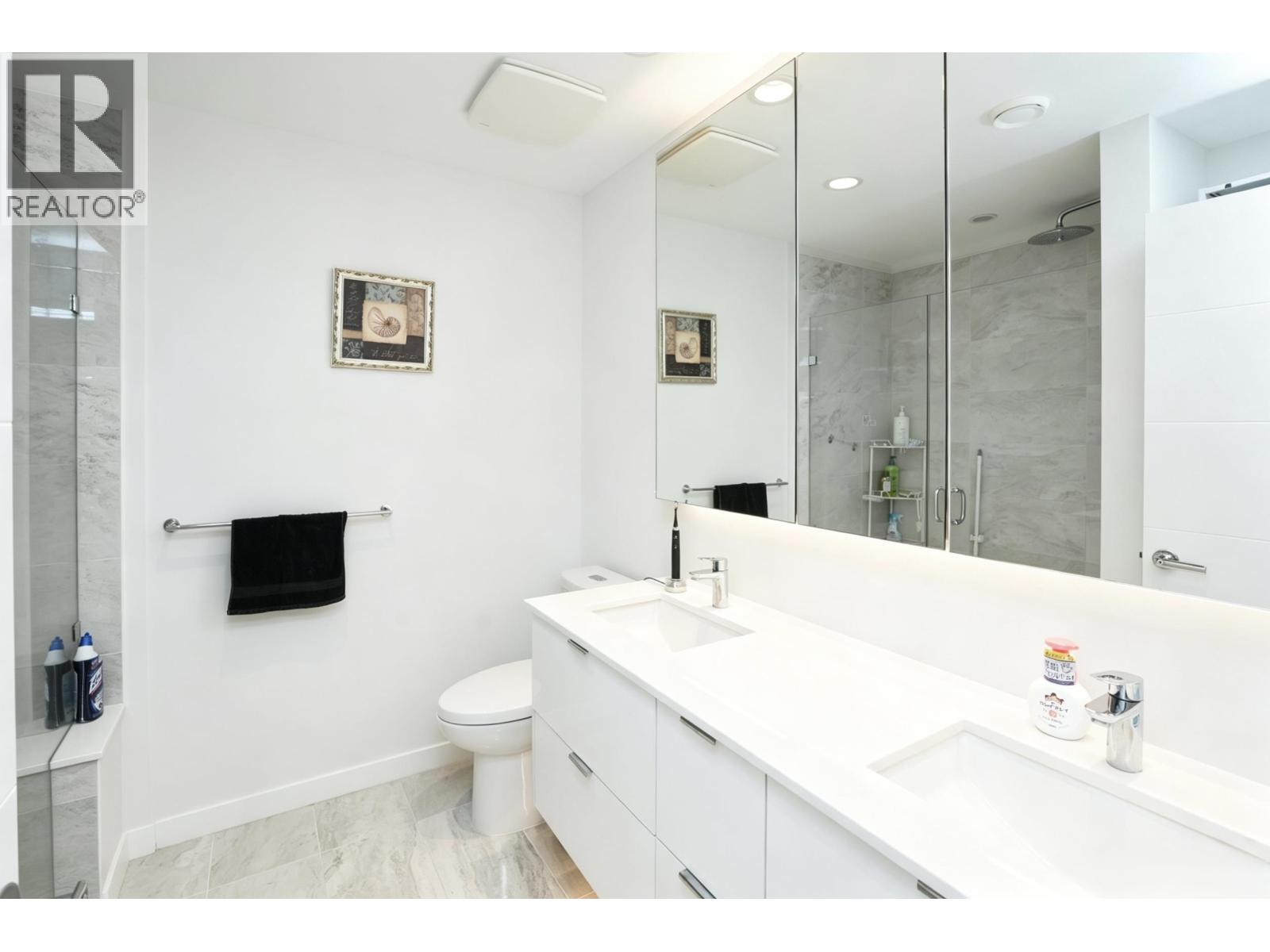 107 9233 ODLIN ROAD, Richmond