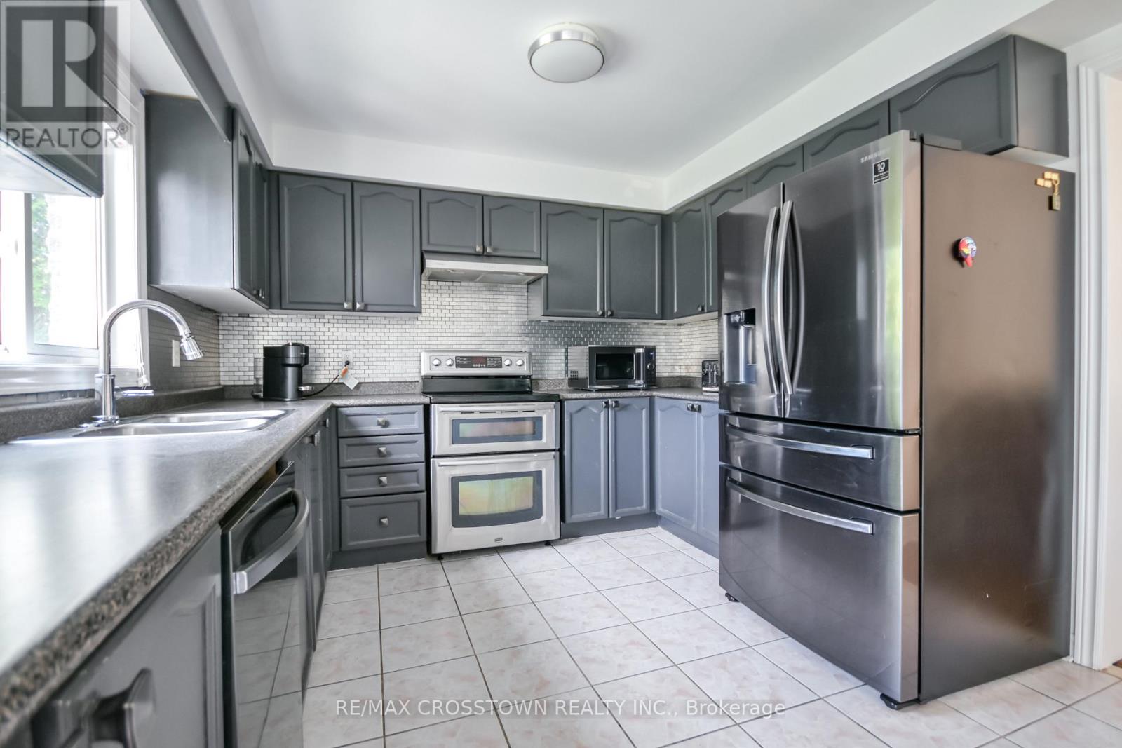116 ESTHER DRIVE - 10