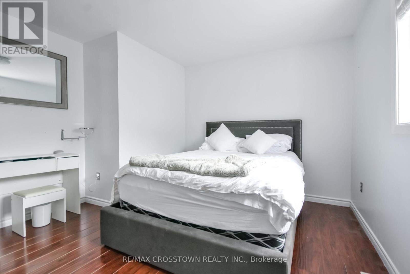 116 ESTHER DRIVE - 23