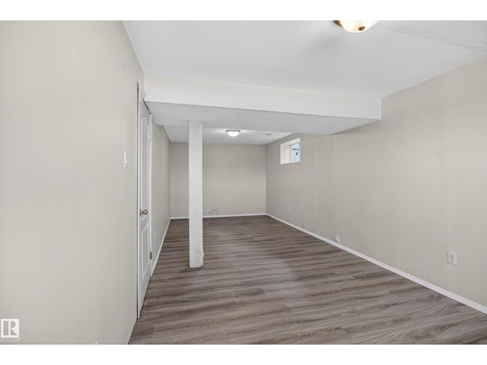 5204 55 Ave — photo 34