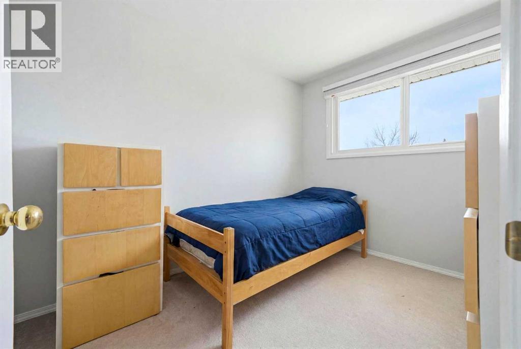 583 Killarney Glen Court SW - 14
