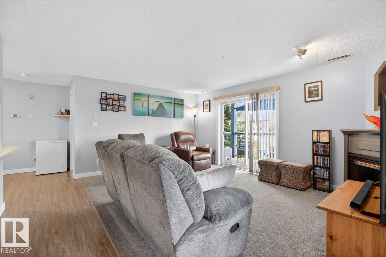 #220 16303 95 ST NW - 14