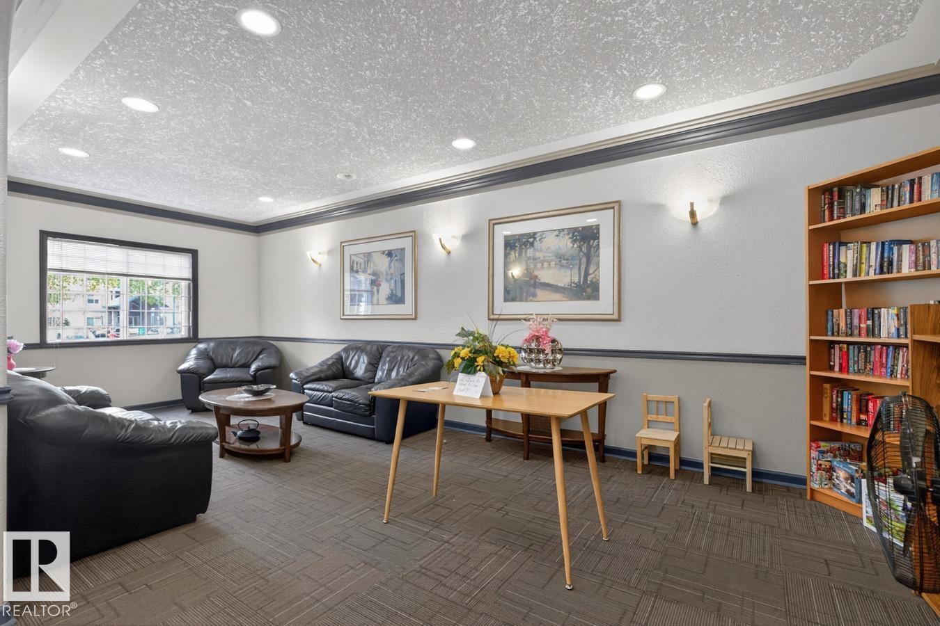 #220 16303 95 ST NW - 37