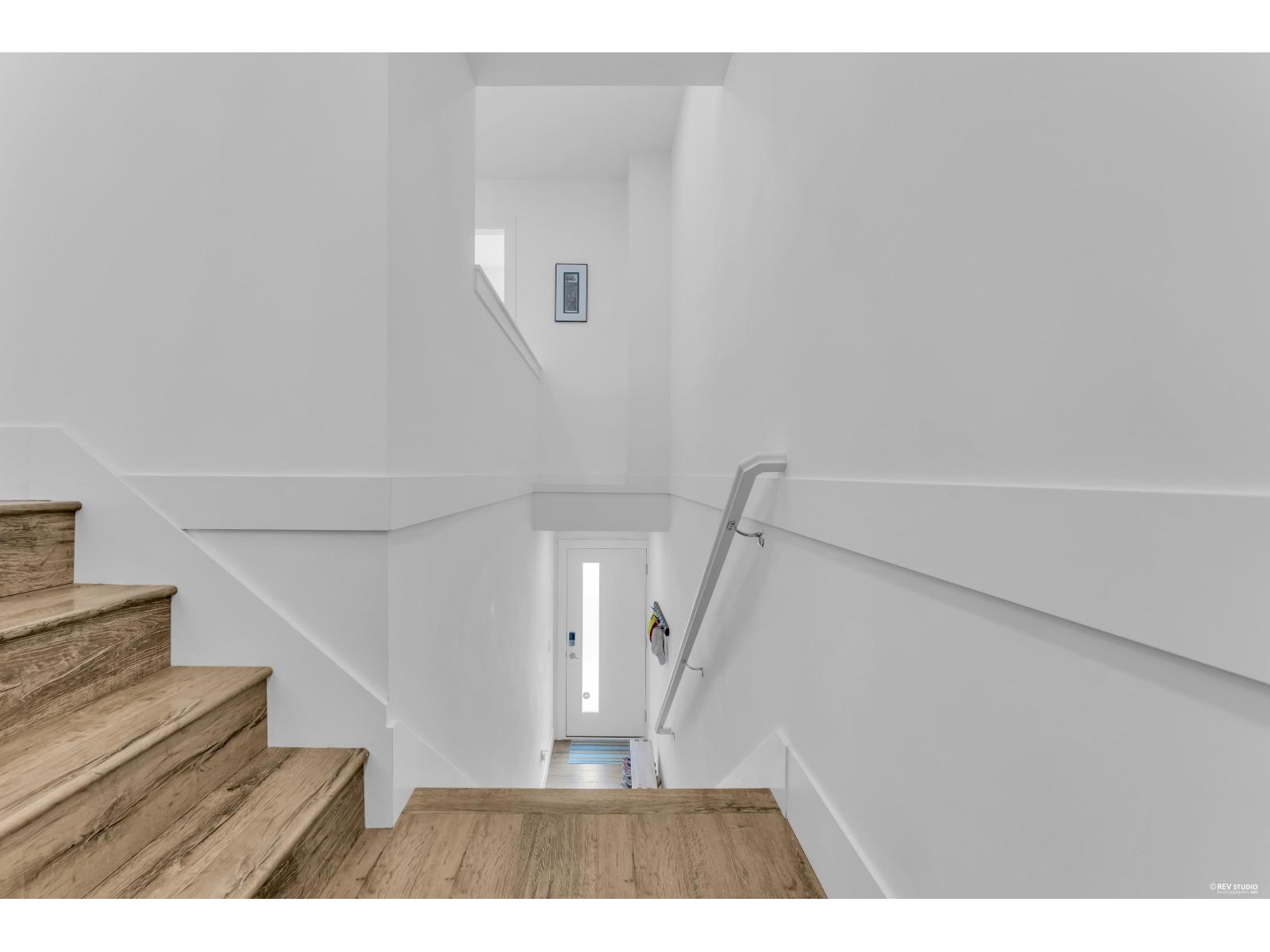 27 15177 60 AVENUE, Surrey