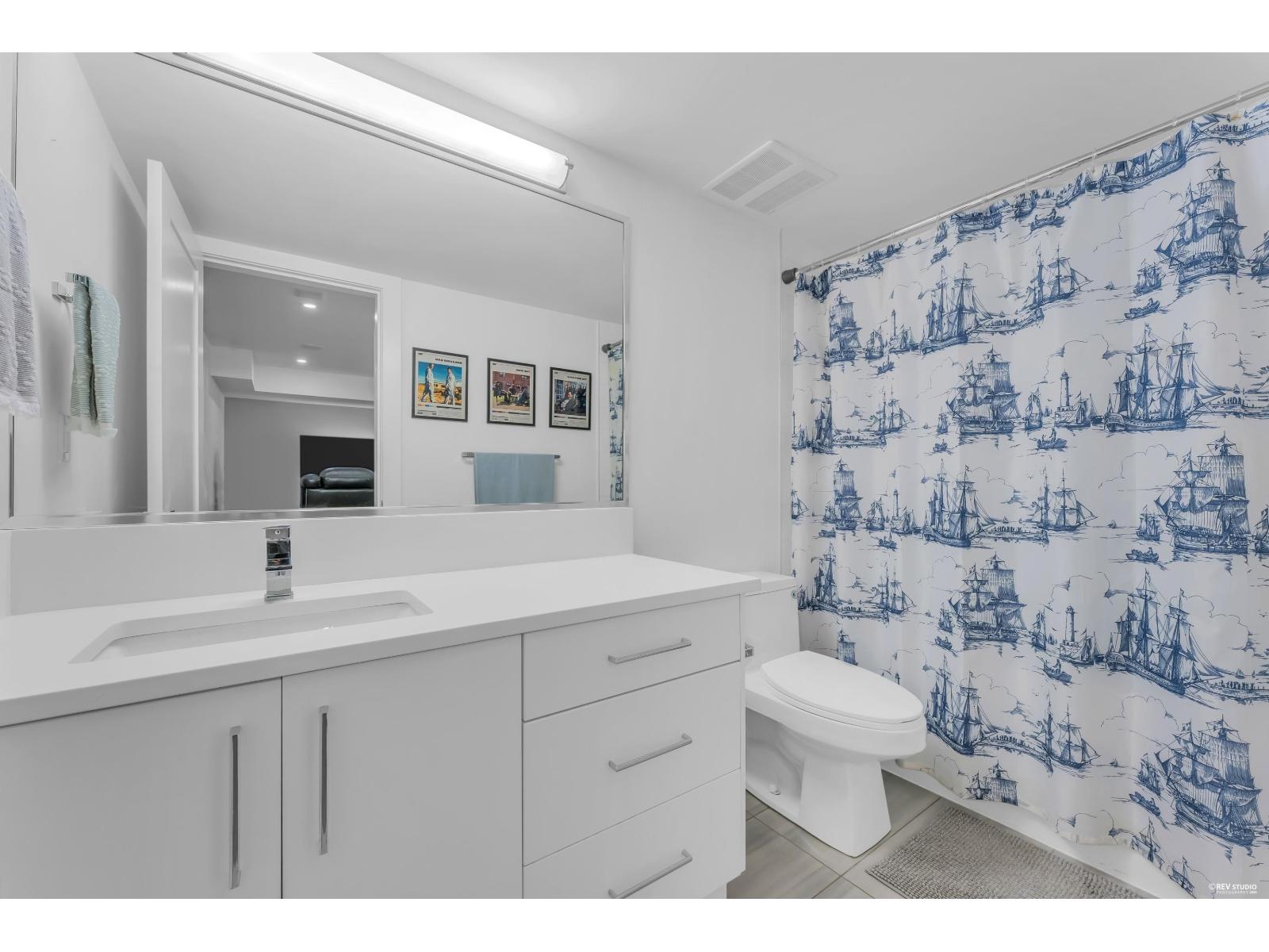 27 15177 60 AVENUE, Surrey