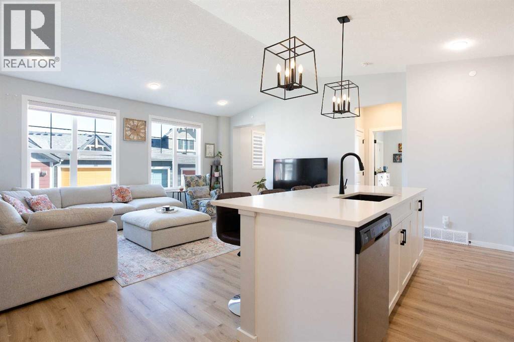 #15 71 Lucas Street NW - 11