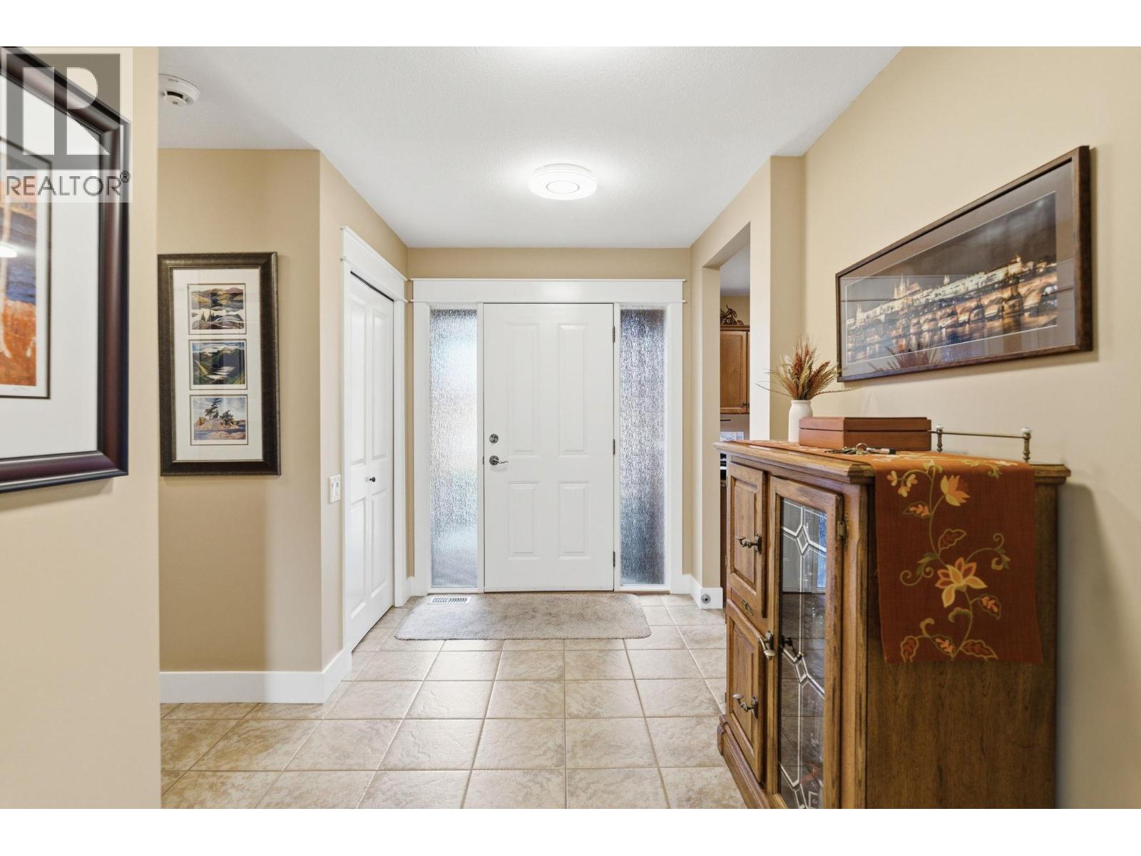  2289 Pine Vista Place, Westbank